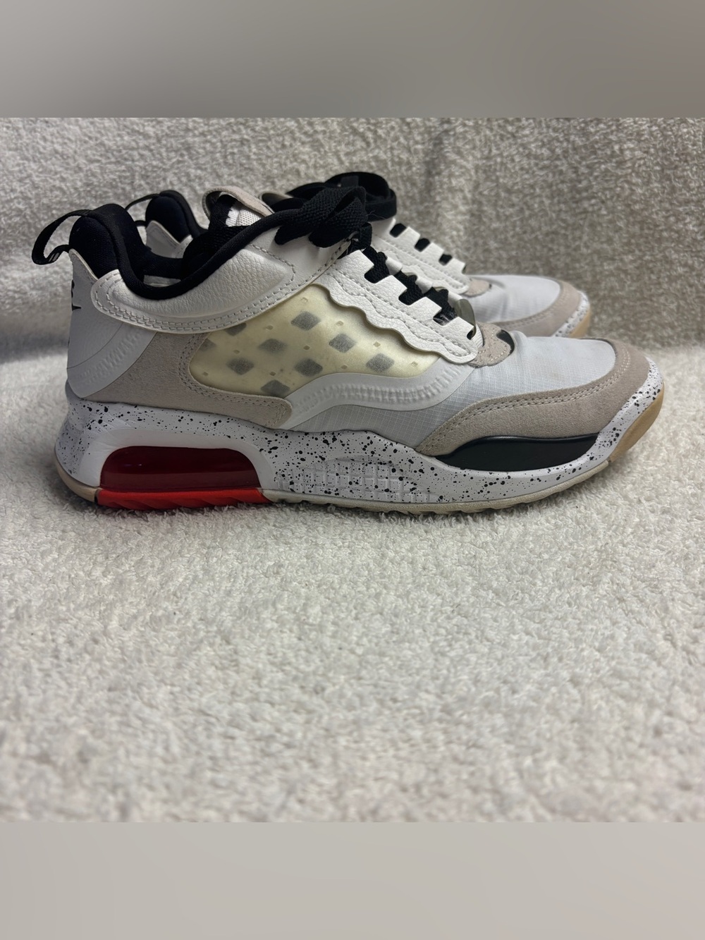 Nike Air Jordan Max 200 Low Top Sneakers White/Gray/Black 5Y